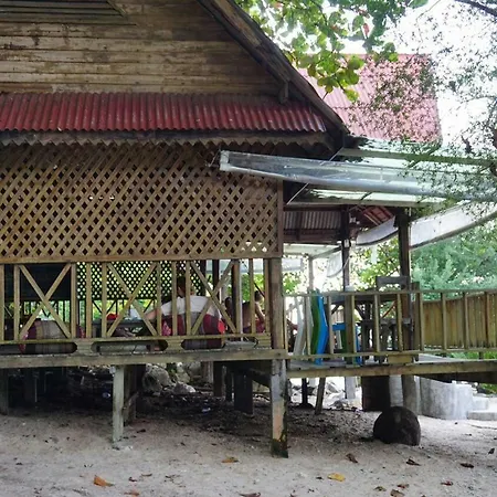 Sai Thong Resort At Sai Nuan Beach